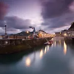 San Sebastián Zurriola beachfront luxury apartment