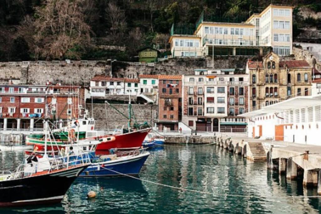 Apartment Zurriola Beachfront Luxury San Sebastian